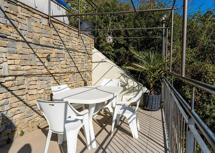 Paradise View By Interhome 公寓 阿拉西奥